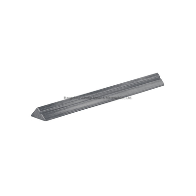 Formowanie trójkąta stalowego wyciągniętego na zimno do betonu prefabrykowanego 20 mmx20 mm wykonanego z Q235